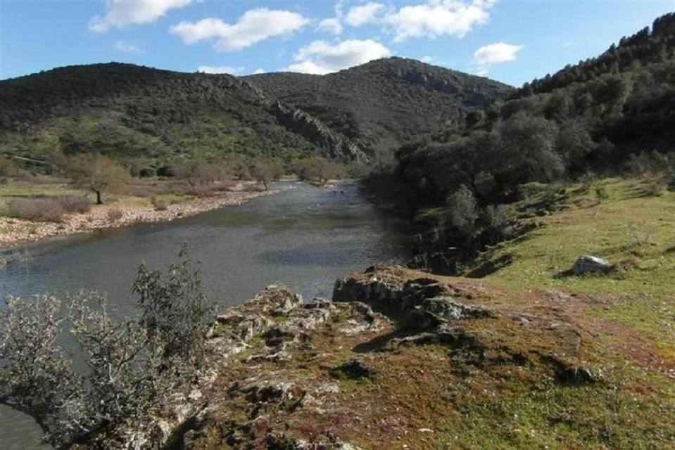 La Tia Nicolasa Puebla de Don Rodrigo Esterno foto